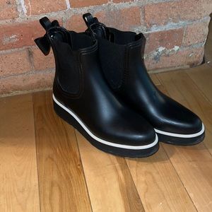 Black Kate Spade ankle rain boots size 8